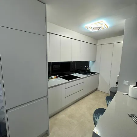 Center Апартаменты Фуншал